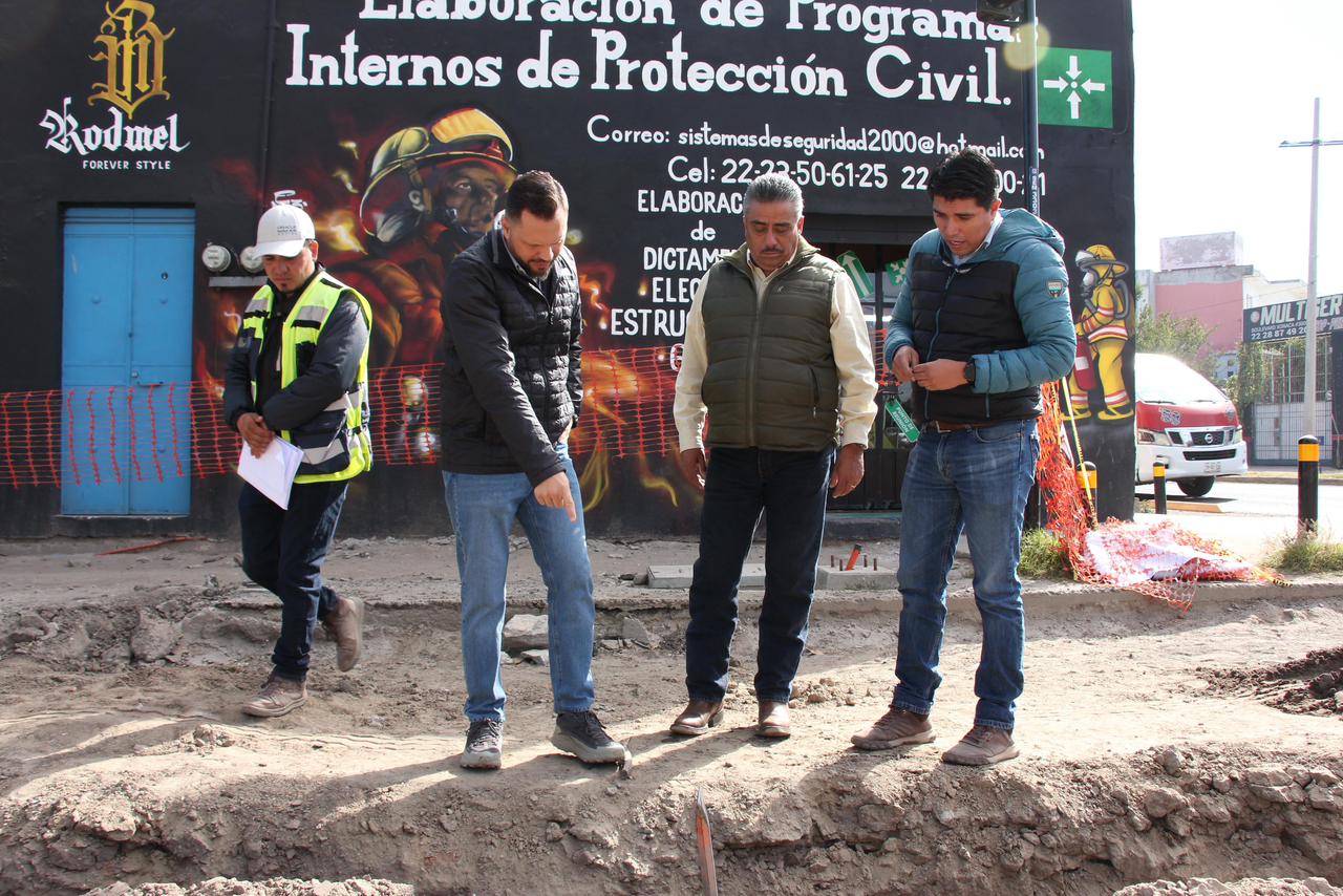 Mejoran calles de Xonaca para más de 17 mil habitantes revisión