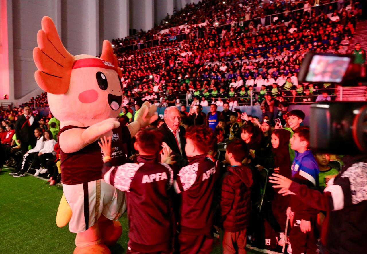 Niñez de todo México se reúne en Puebla para arrancar los Campeonatos Nacionales de Fútbol 2025 niños