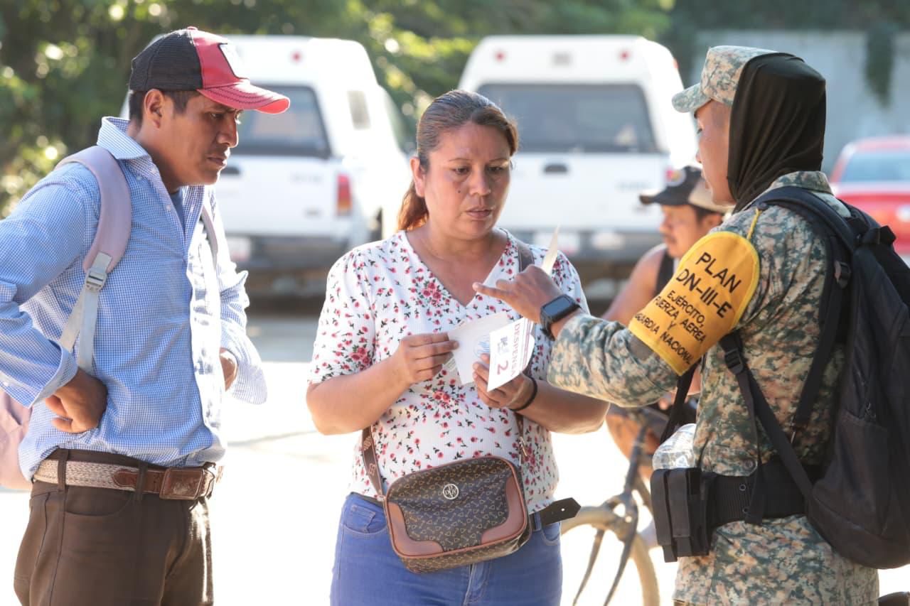 Supervisan reconstrucción en municipios afectados por lluvias en la Sierra Norte de Puebla
