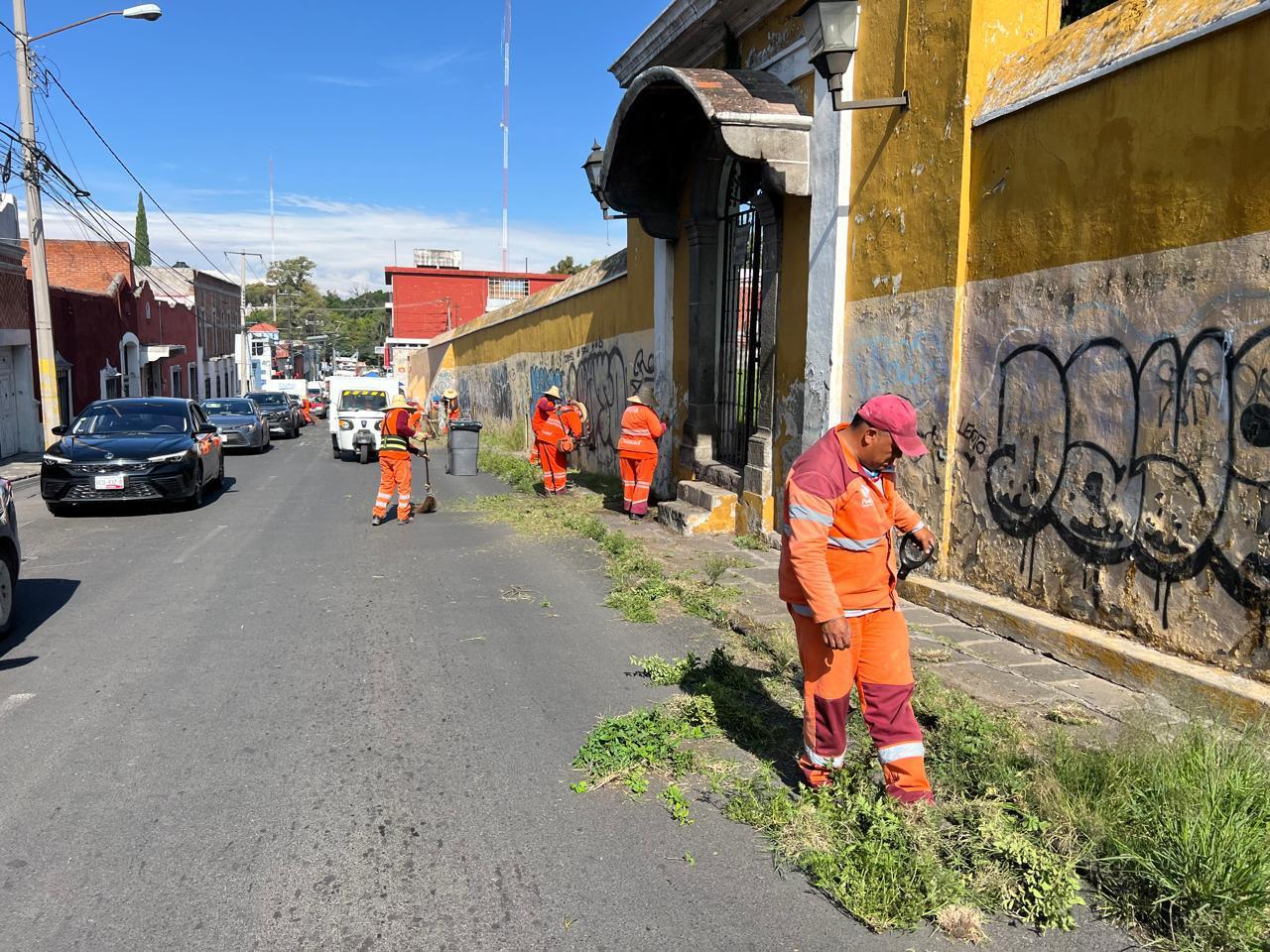 Gobierno de la Ciudad implementa campaña de limpieza en 14 barrios de Puebla