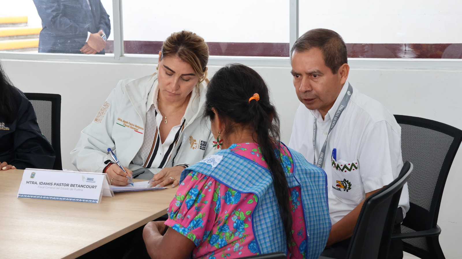 La FGE Puebla atiende a comunidades indígenas con personal hablante de lenguas