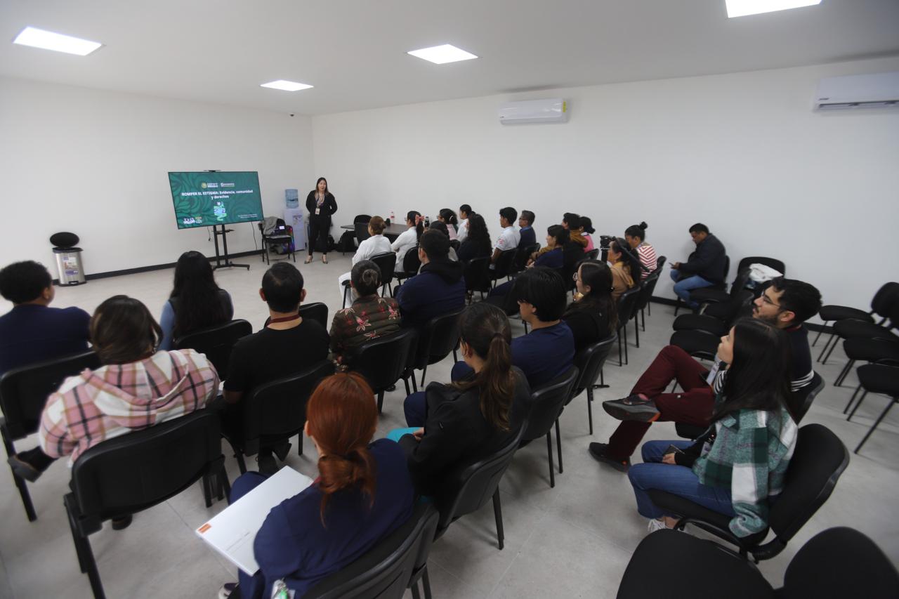 CEPOSAMI impulsa el bienestar familiar con taller “Conecta y guía, retos del mundo actual”