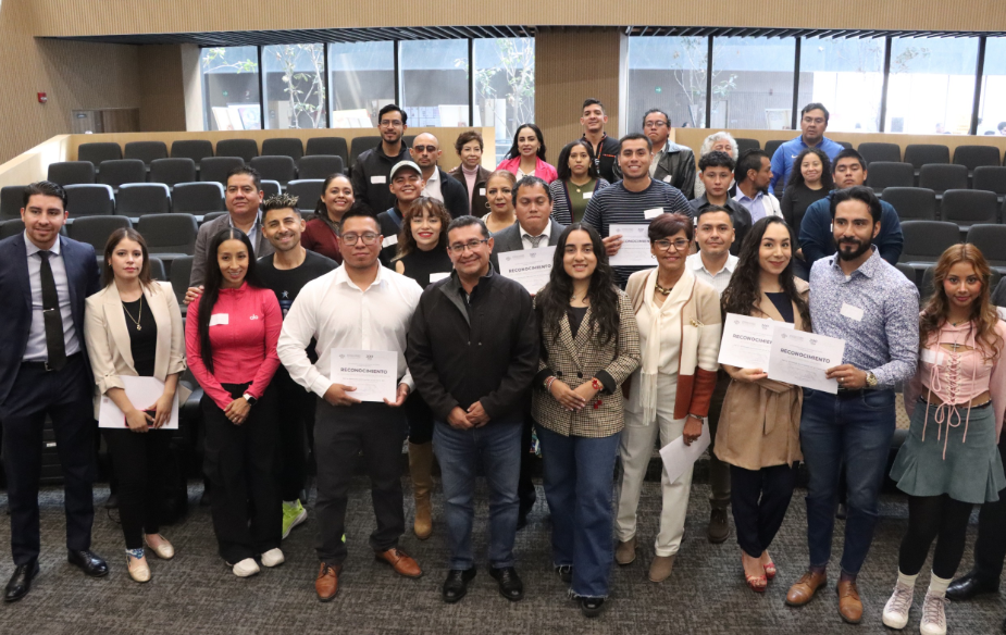 Congreso del Estado reconoce a deportistas poblanos