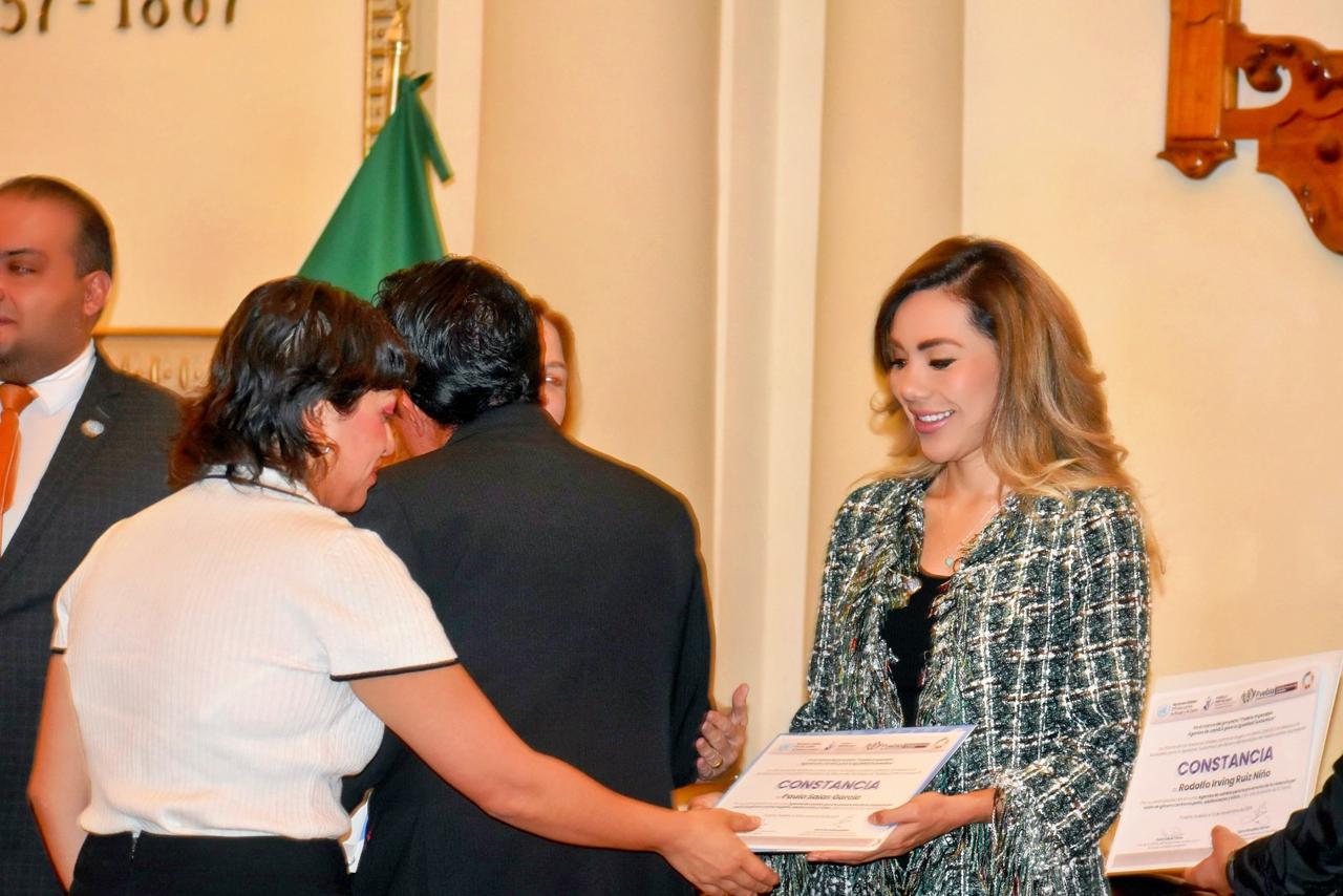 Gobierno de la Ciudad entrego reconocimientos por prevención de violencia contra mujeres y niñas