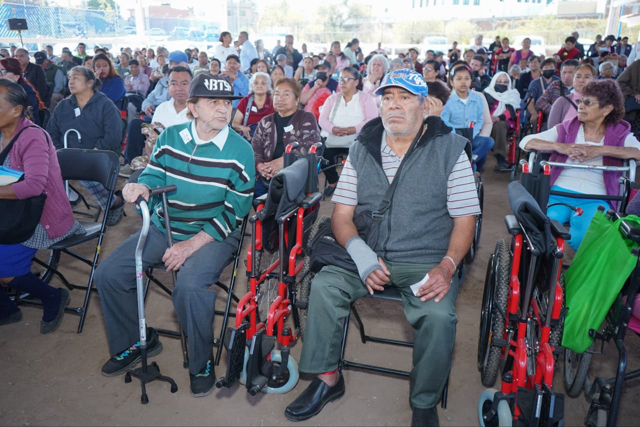 Gobierno de la Ciudad y SMDIF inauguraron el "ESVE" y “La Casita”