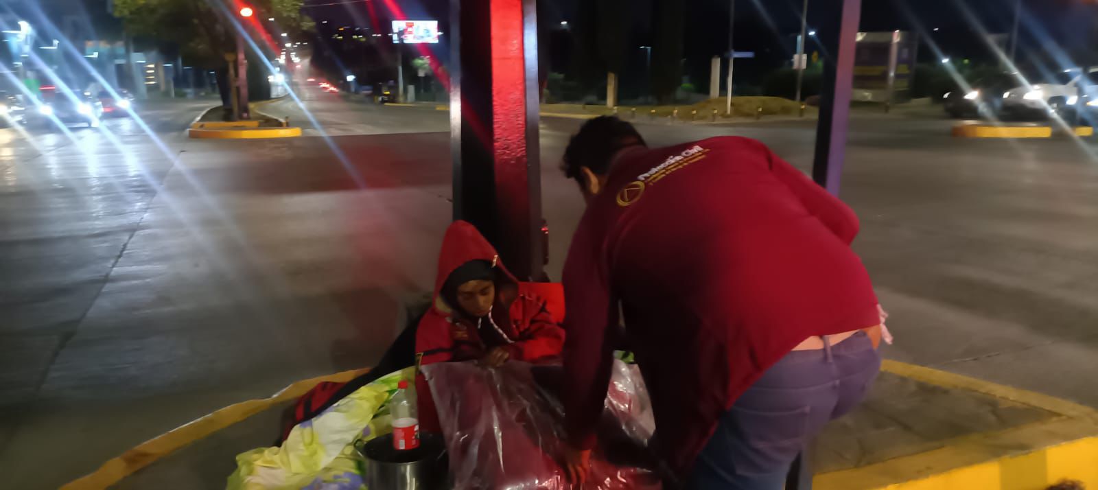 Protección Civil refuerza apoyo ante frío en Puebla vialidad