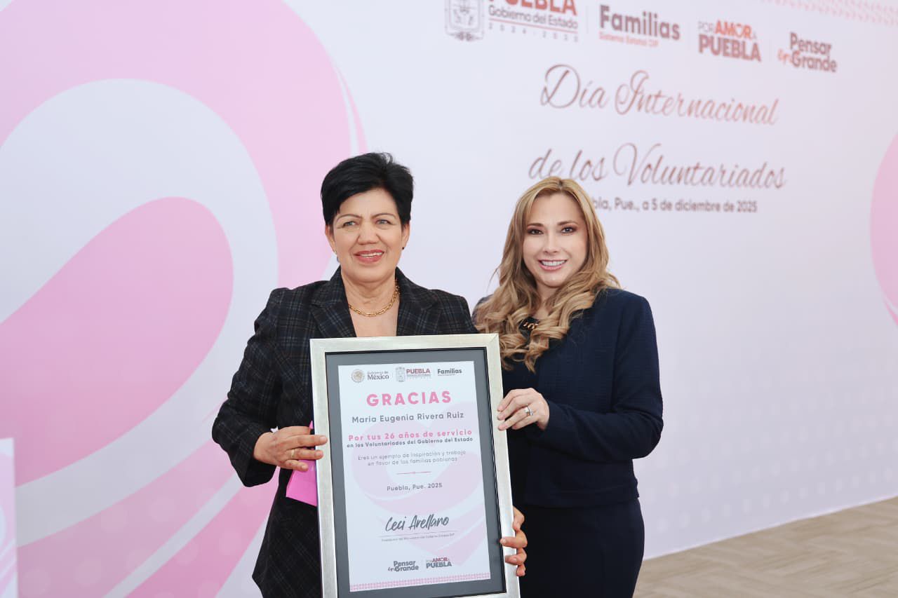 Voluntarios de Puebla reciben reconocimiento por su labor altruista documento
