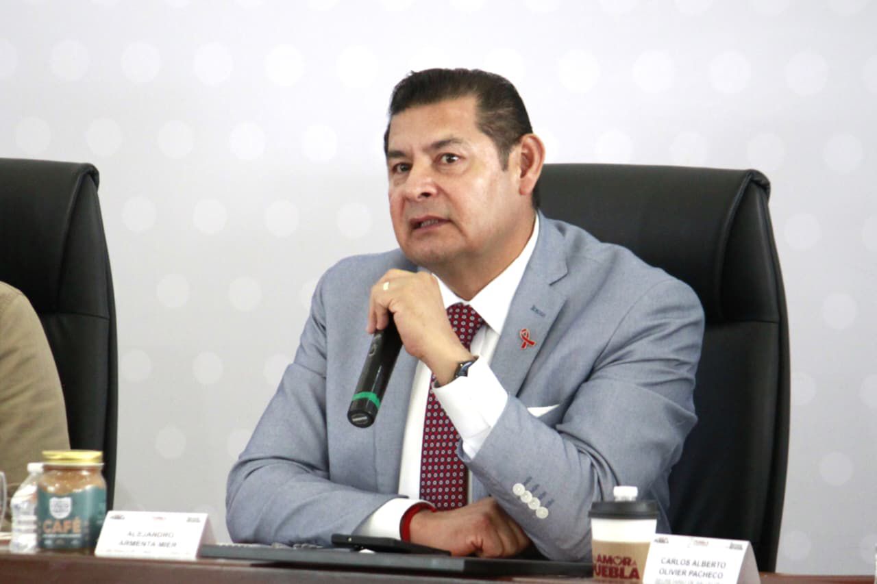 Armenta acudirá a evento por siete años de la 4T