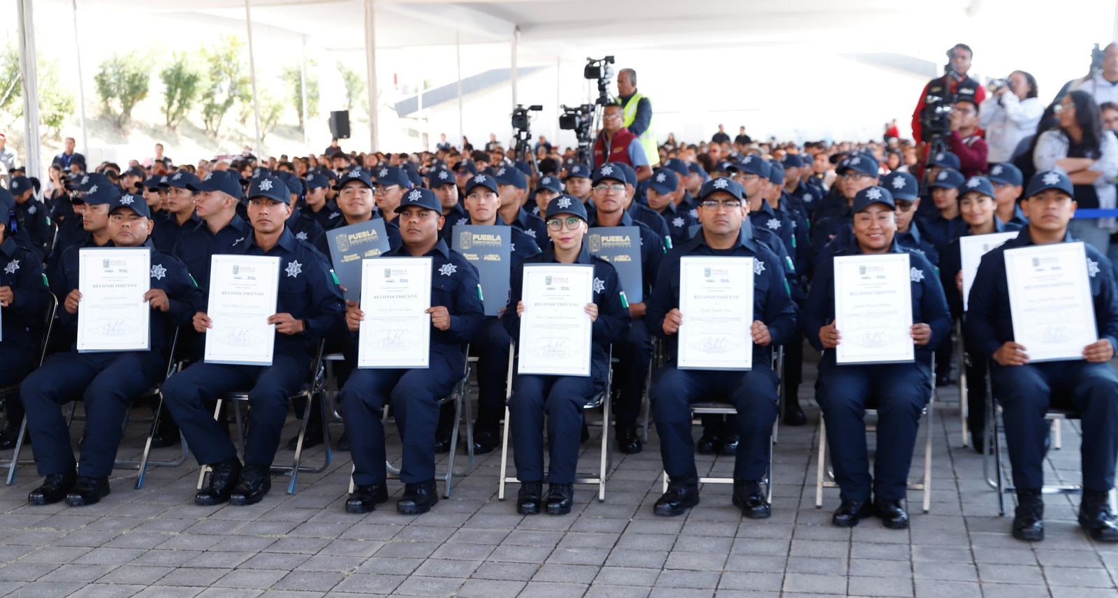 Puebla gradúa a 149 nuevos policías de proximidad