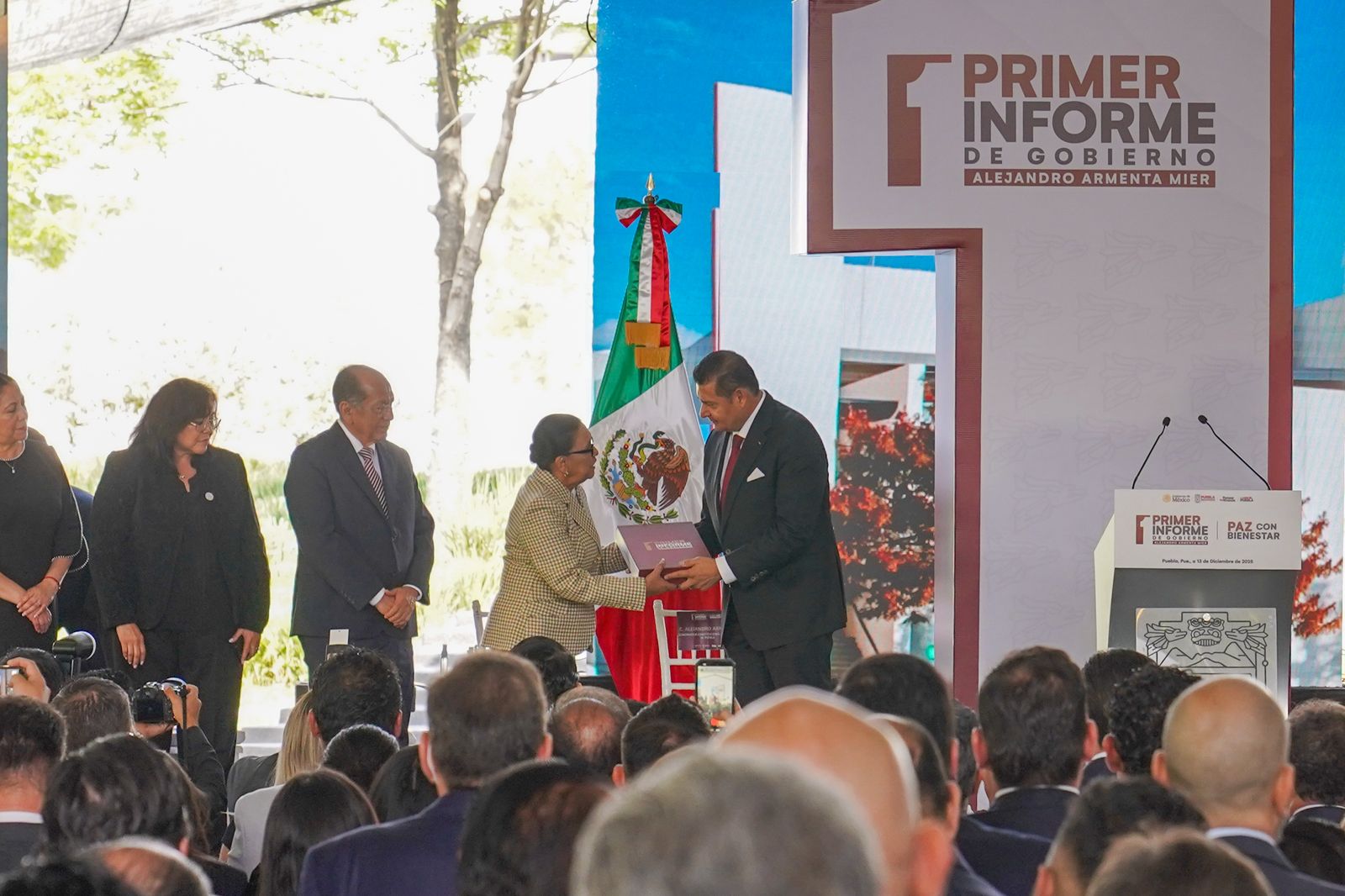 Armenta rinde Primer Informe con énfasis en seguridad y obra