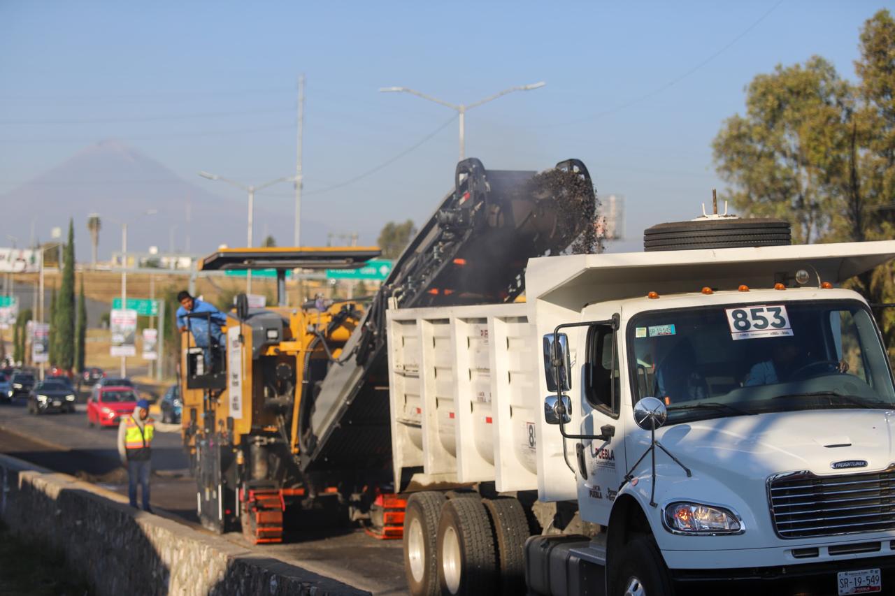 Rehabilitarán 6 km del Bulevar Atlixco y otras vialidades