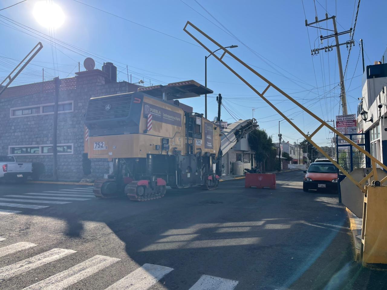 Armenta impulsa pavimentación en el norte de Puebla