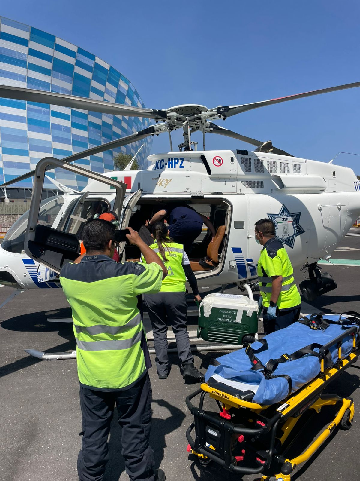 Puebla coordina traslado aéreo de dos hígados a la Ciudad de México para trasplantes