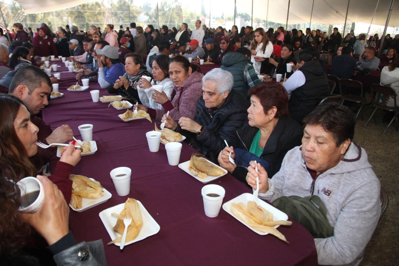 Pepe Chedraui impulsa tradición y convivencia laboral