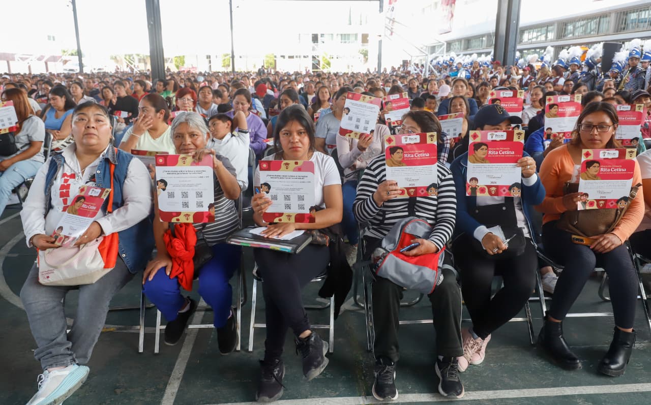 Beca "Rita Cetina" avanza con registro universal en Puebla