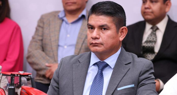 Incendios bajo control y alerta por frente frío