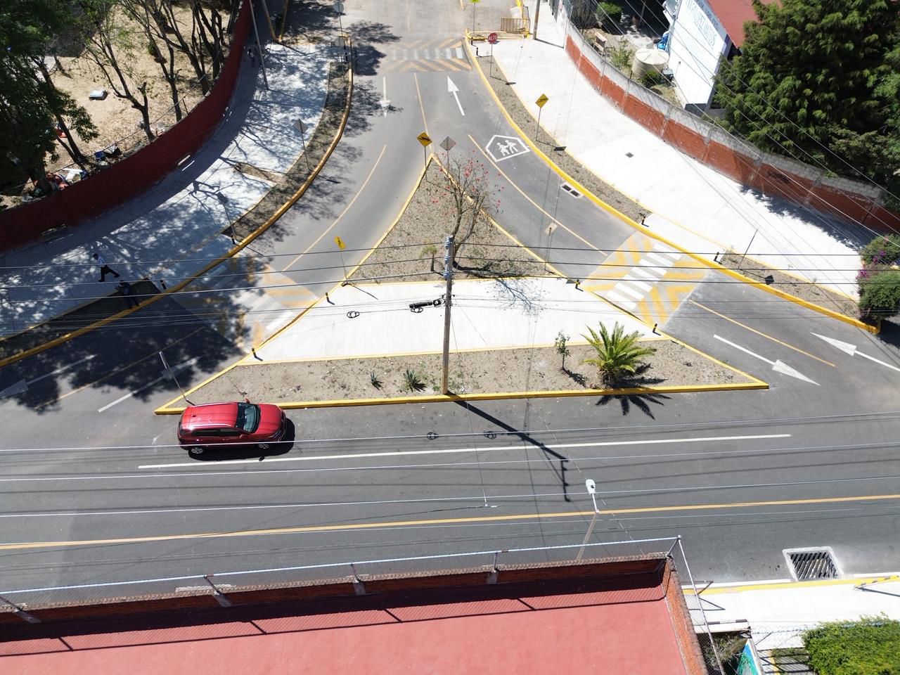 Pepe Chedraui entrega rehabilitación vial en Fovissste San Roque