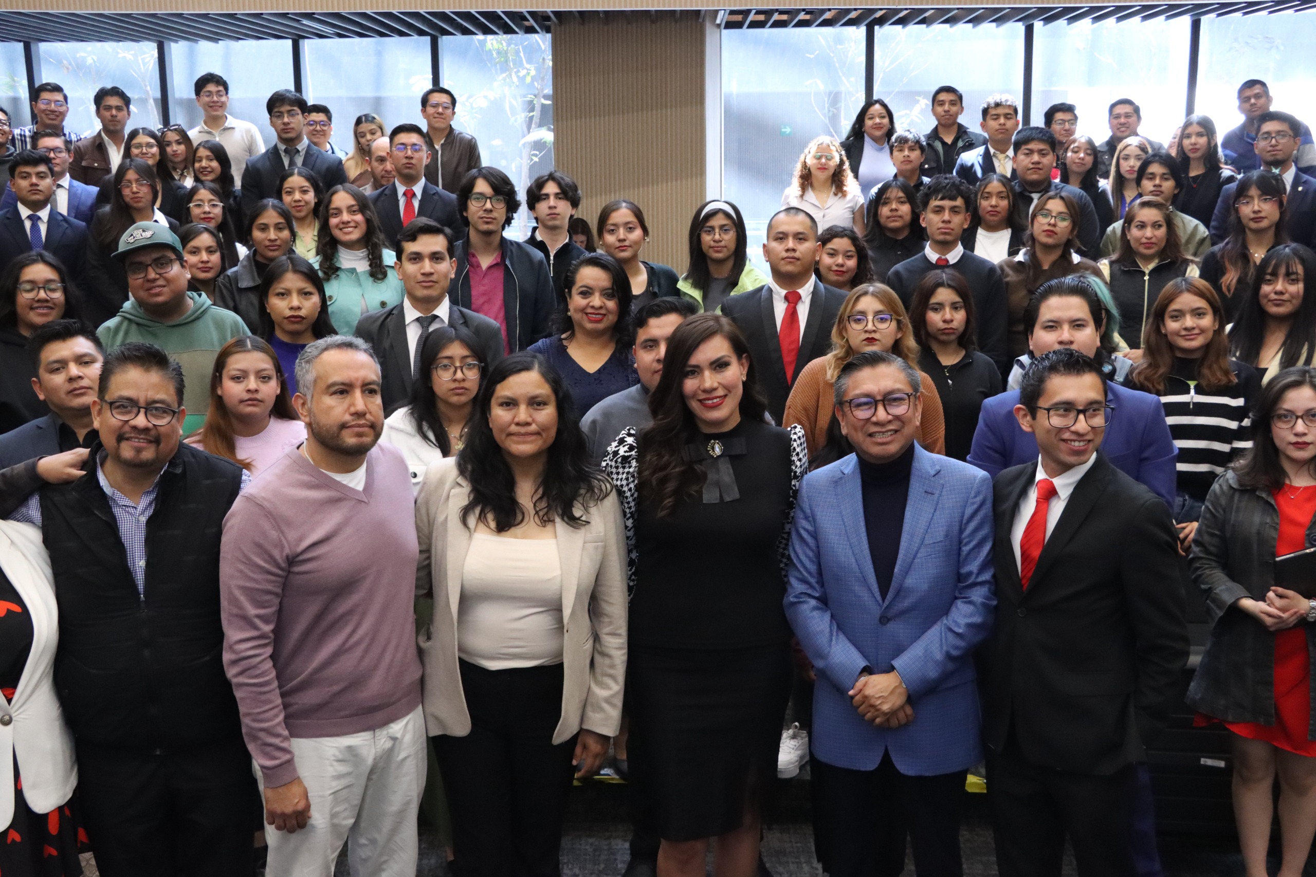 Analizan reforma para proteger a periodistas en Puebla_foto1