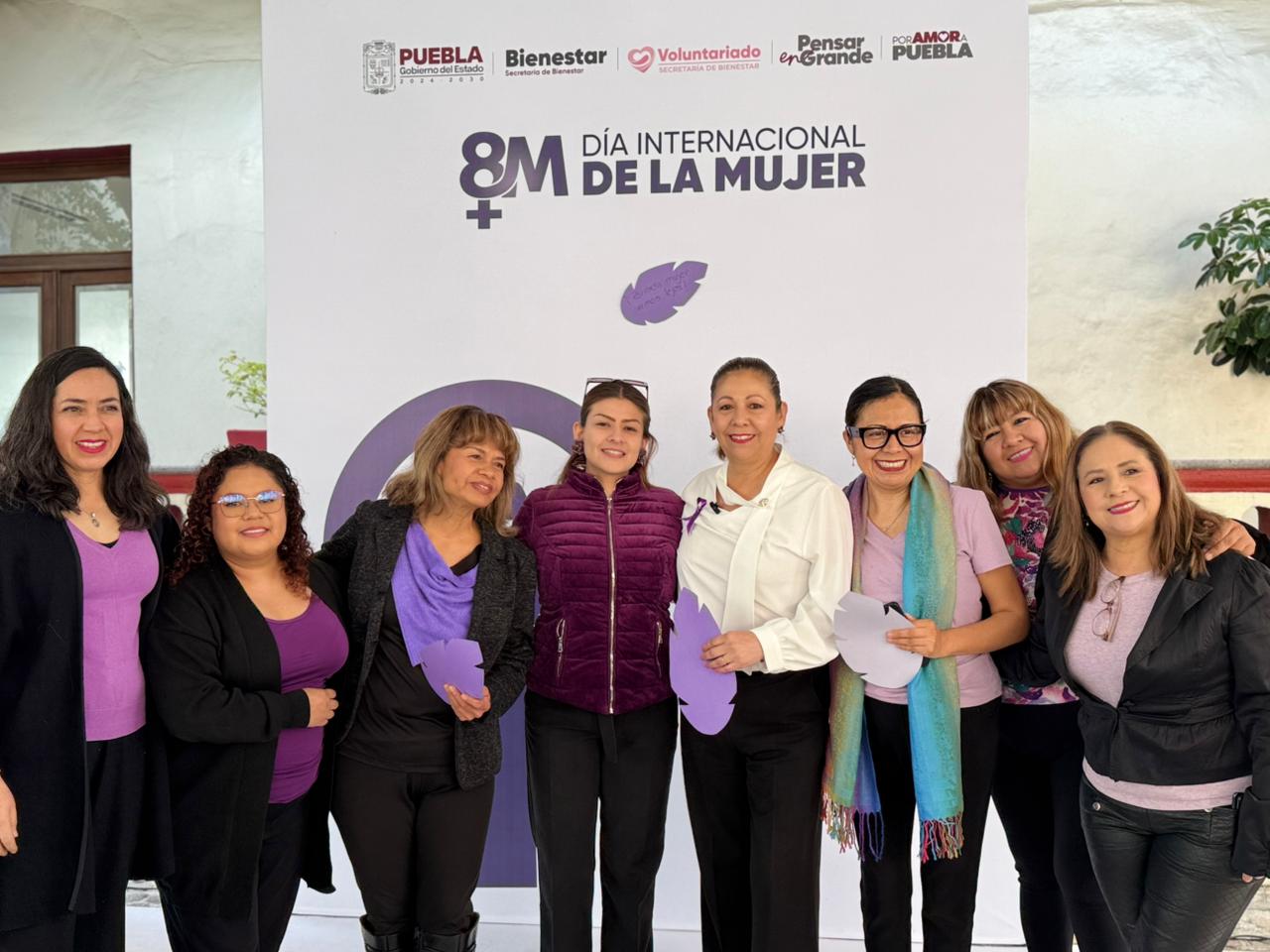 Llama Laura Artemisa a que mujeres participen en decisiones públicas_foto1
