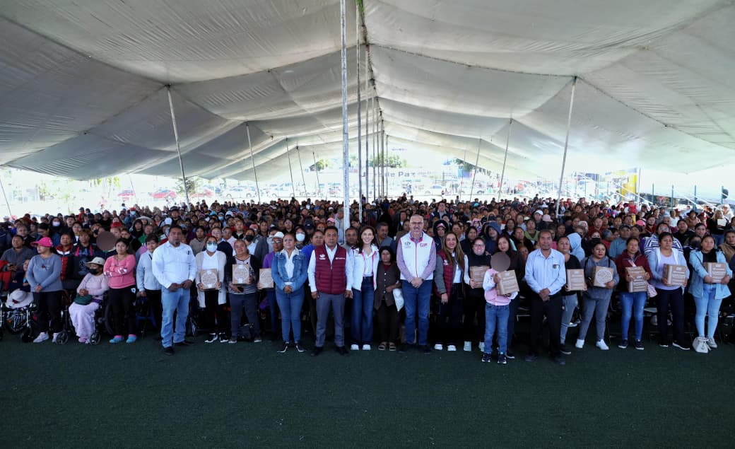 MariElise Budib entregó más de 4 mil despensas “Alimentación Imparable” en La Resurrección gente