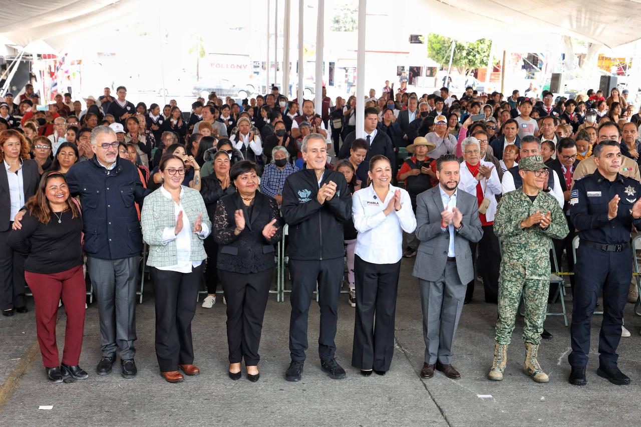 Inauguran la Feria por la Paz en Totimehuacán