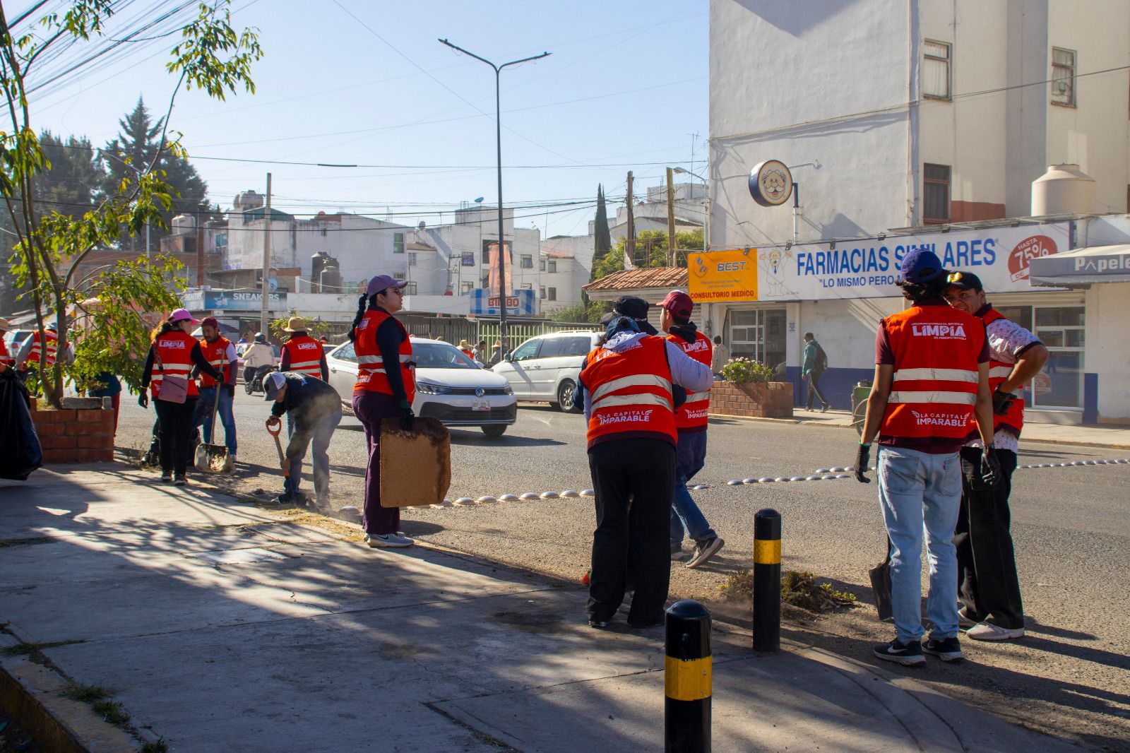 Faena comunitaria en Villa Frontera