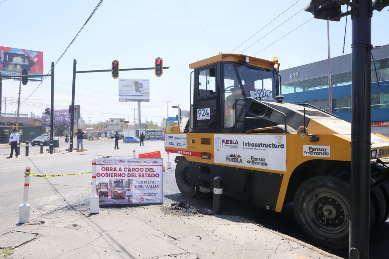 Avanza rehabilitación de Avenida Circunvalación; beneficiará a más de 147 mil poblanos