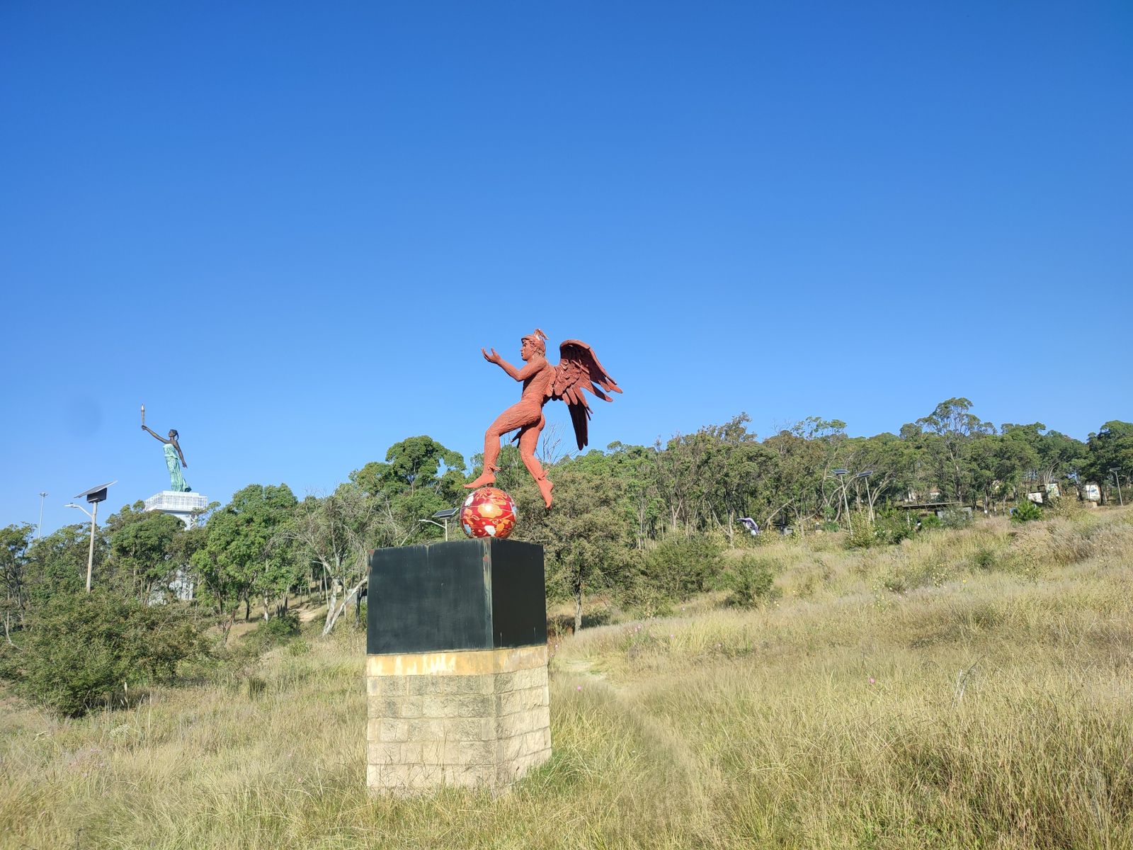 Descartan afectaciones al cerro de Amalucan