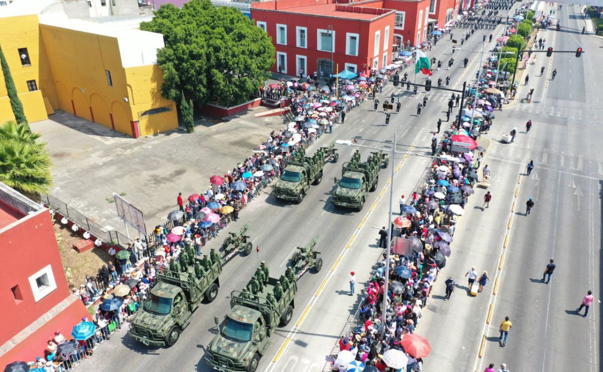 Regresa el desfile del 5 de Mayo a su trayecto clásico