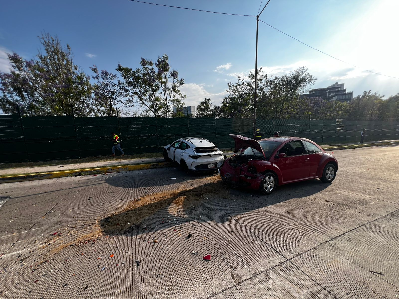 Cupra desata brutal choque en Atlixcáyotl