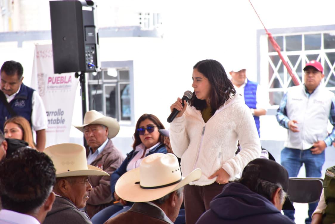 Gobierno estatal acerca servicios a comunidades