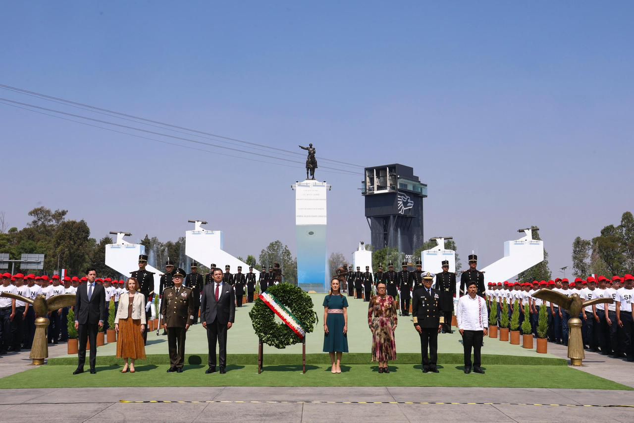 Desfile del 5 de Mayo reúne historia y tecnología