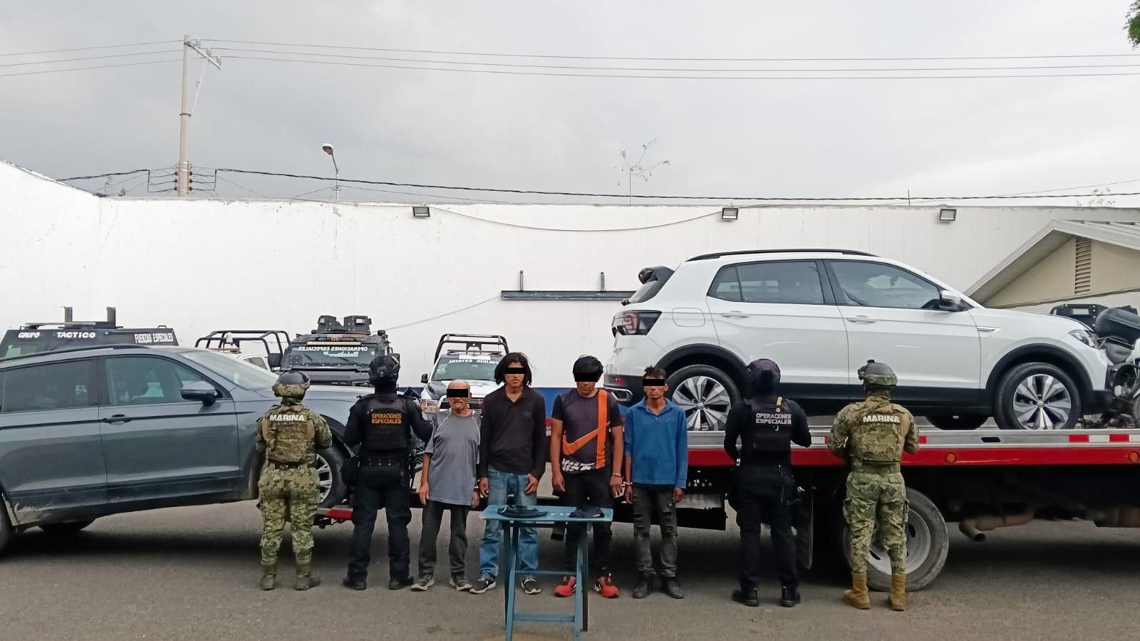 Detienen a cuatro en La Resurrección por robo de vehículos