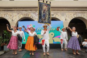 Puebla impulsa promoción turística con nuevo enlace aéreo a Huatulco