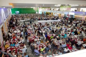 Laura Artemisa reconoce labor de más de 5 mil docentes